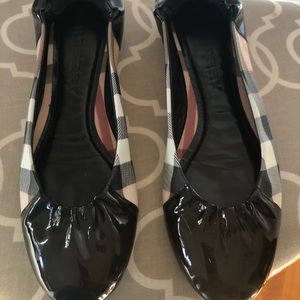Burberry ballerina flats... make an offer!